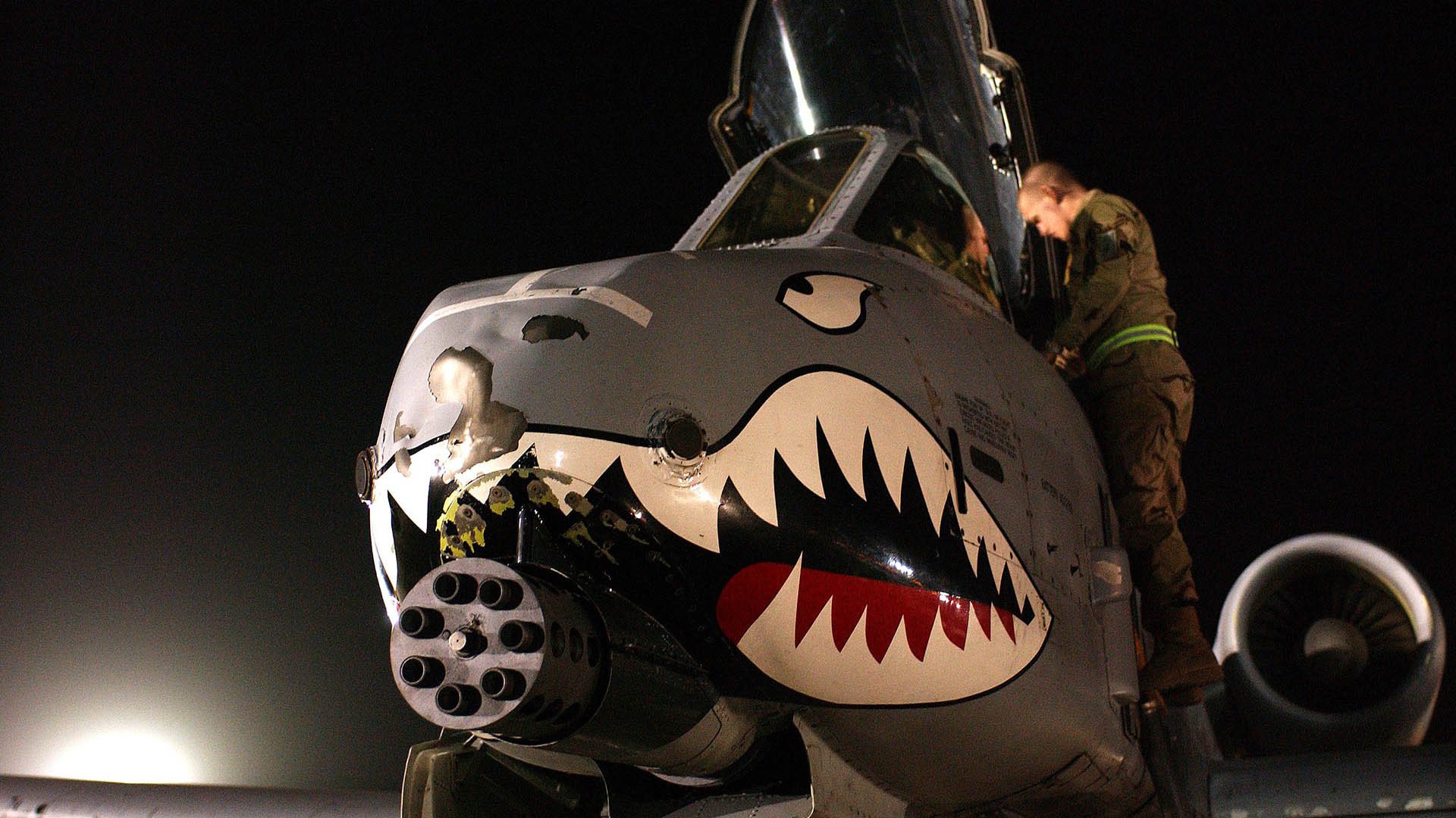 他在拯救球队，也在杀死八年前的自己